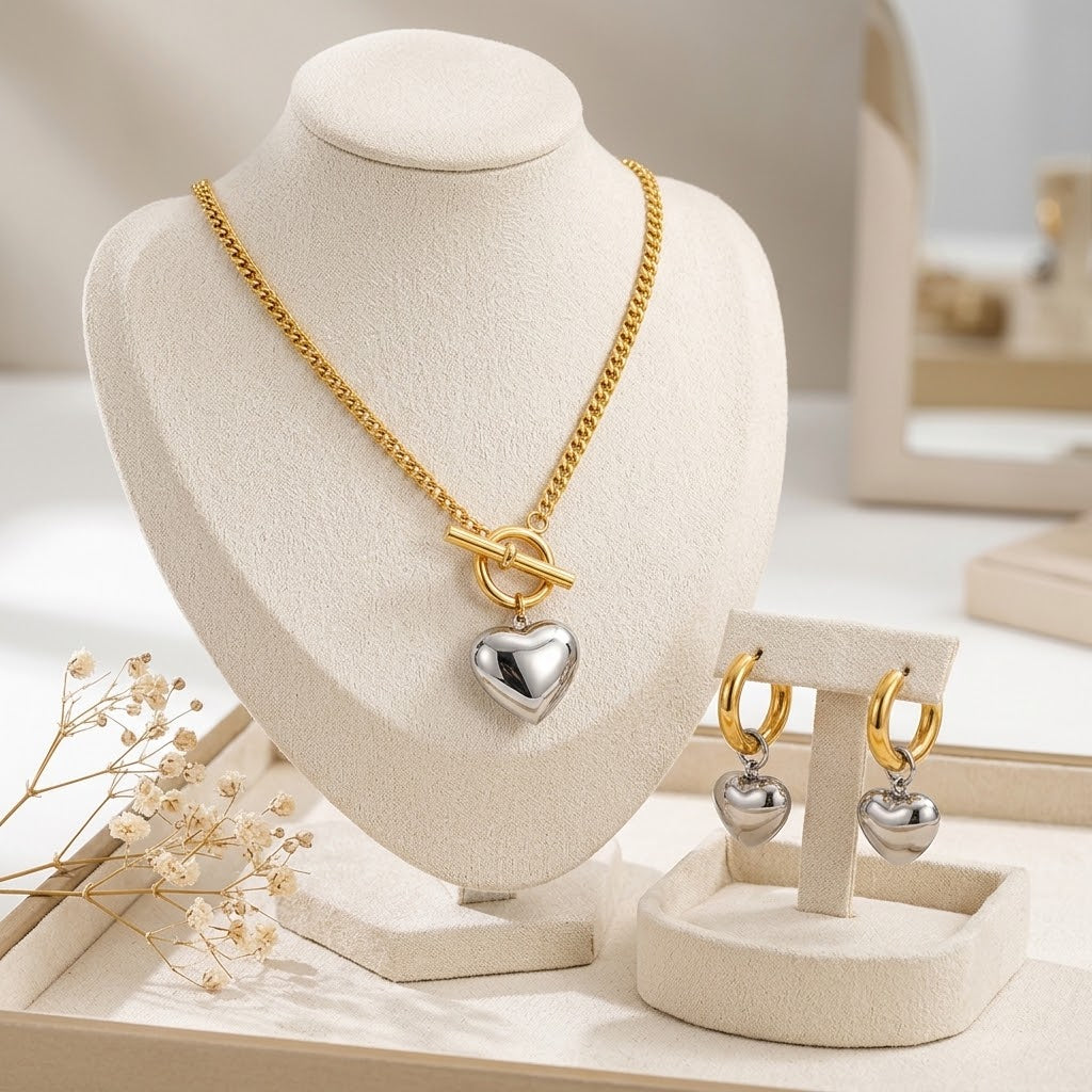 Cora Heart Toggle Necklace