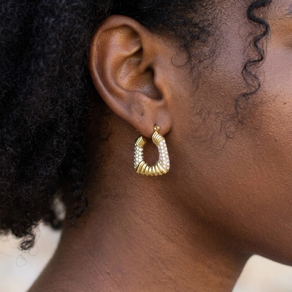 Mary Hollow Hoop Earrings