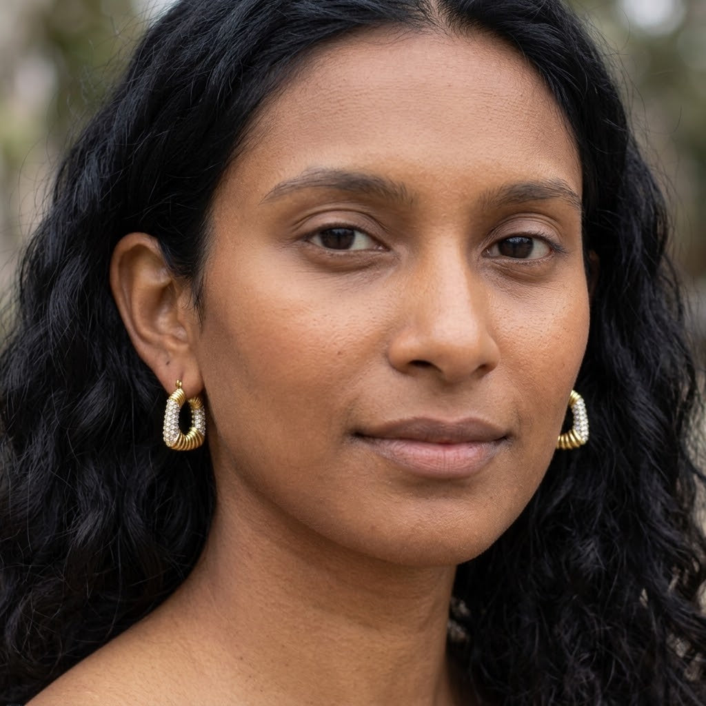 Mary Hollow Hoop Earrings