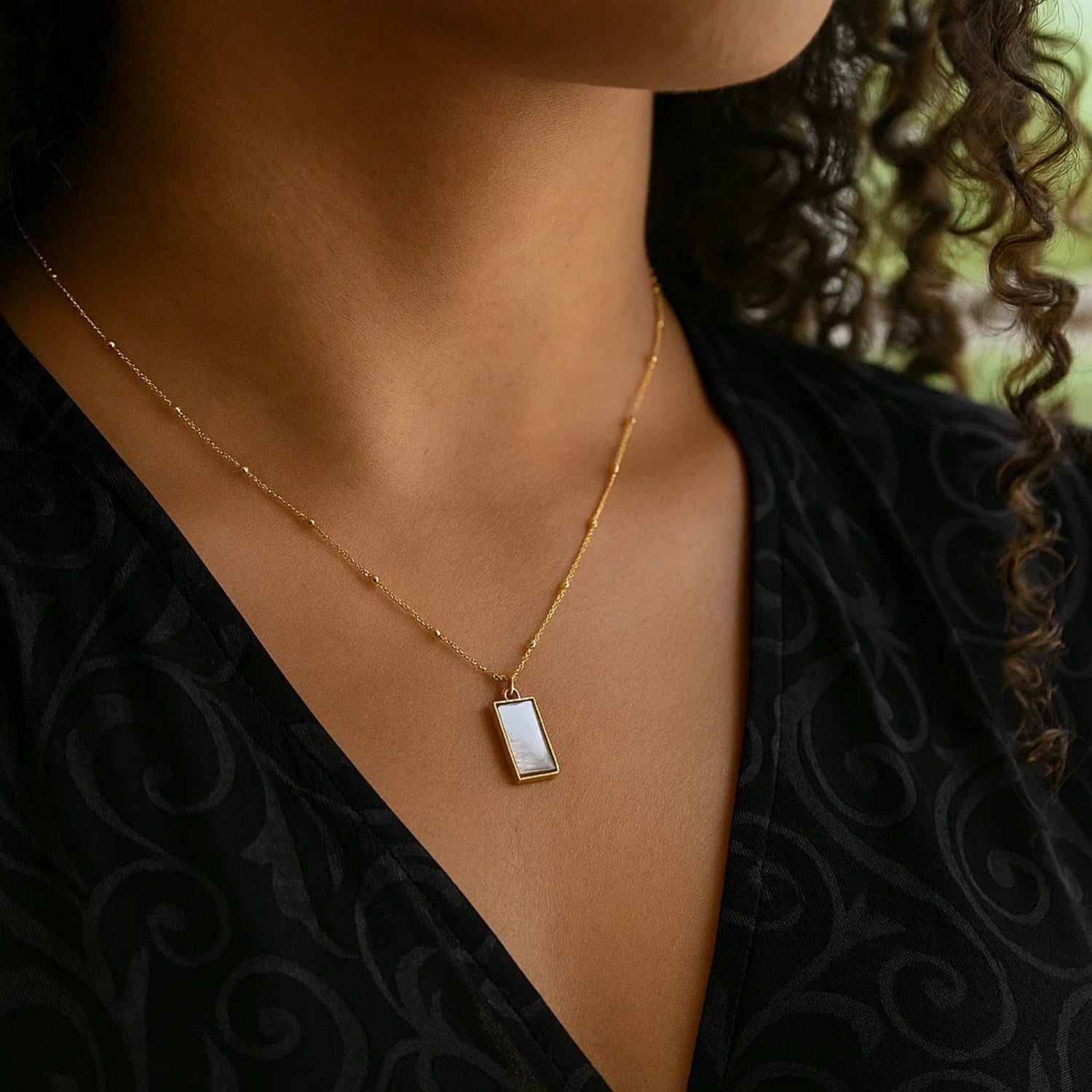 MOP Geometric Gem Rectangle Necklace in 14K Yellow Gold For Women |  Yene store