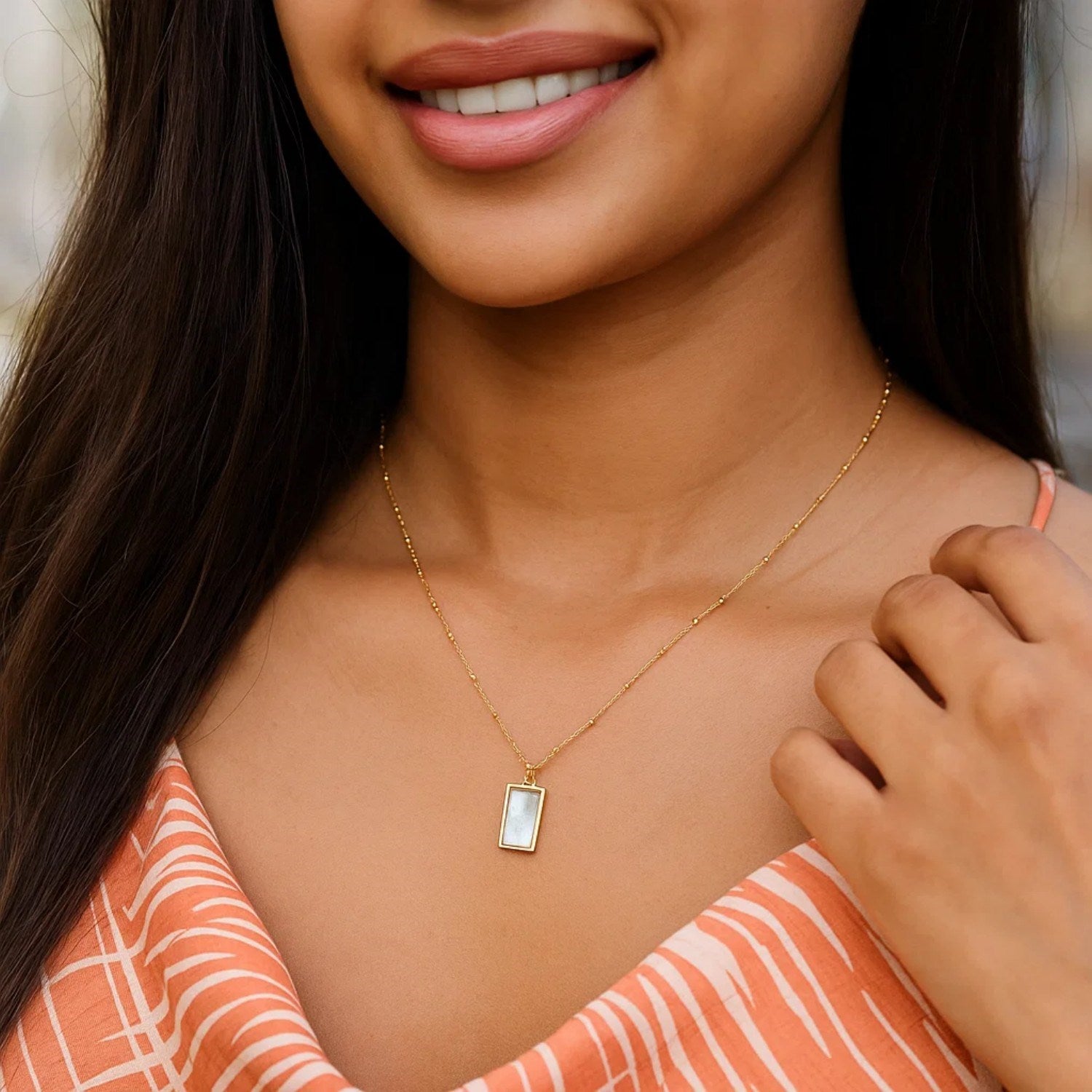 MOP Geometric Gem Rectangle Necklace in 14K Yellow Gold For Women |  Yene store