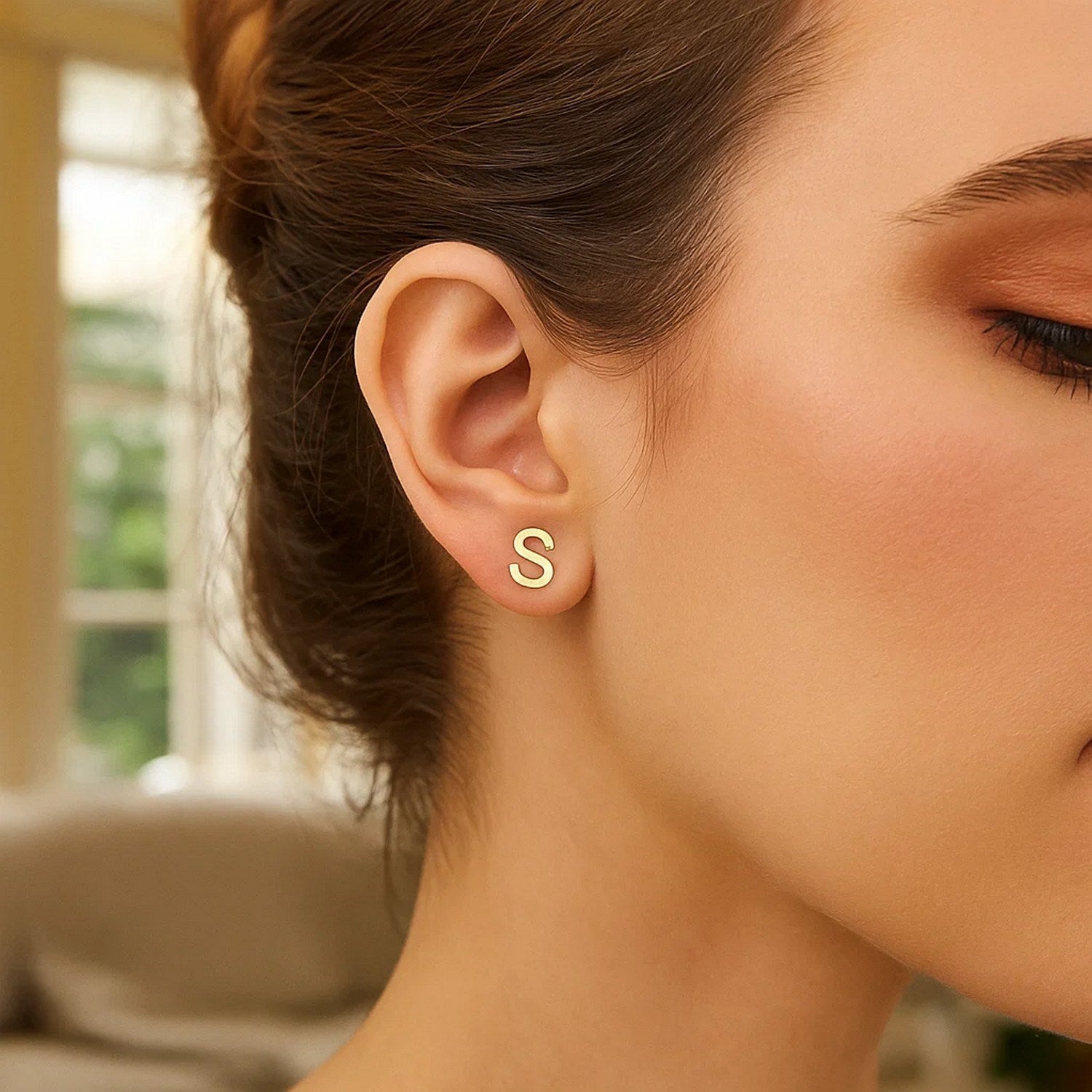 14K Yellow Gold Yours Truly Initial S Stud Earrings for Women | Yene Store 