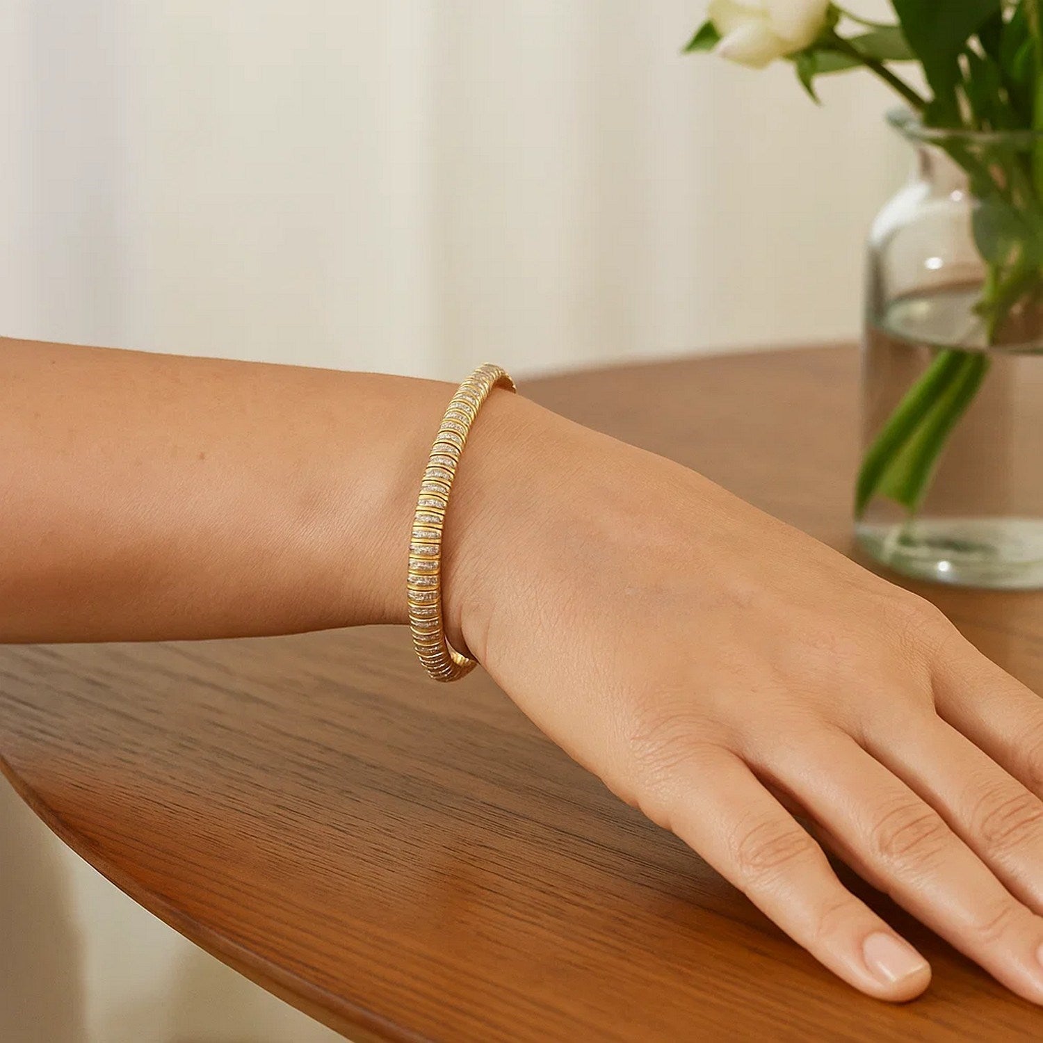 14k Yellow Gold Diamante Flex Bracelet (5.80 mm) for Women | Yene Store