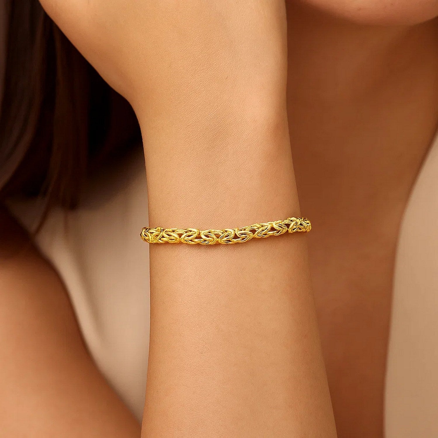 14k Yellow Gold Byzantine Link Shiny Bracelet (6.00 mm) for Women | Yene Store 