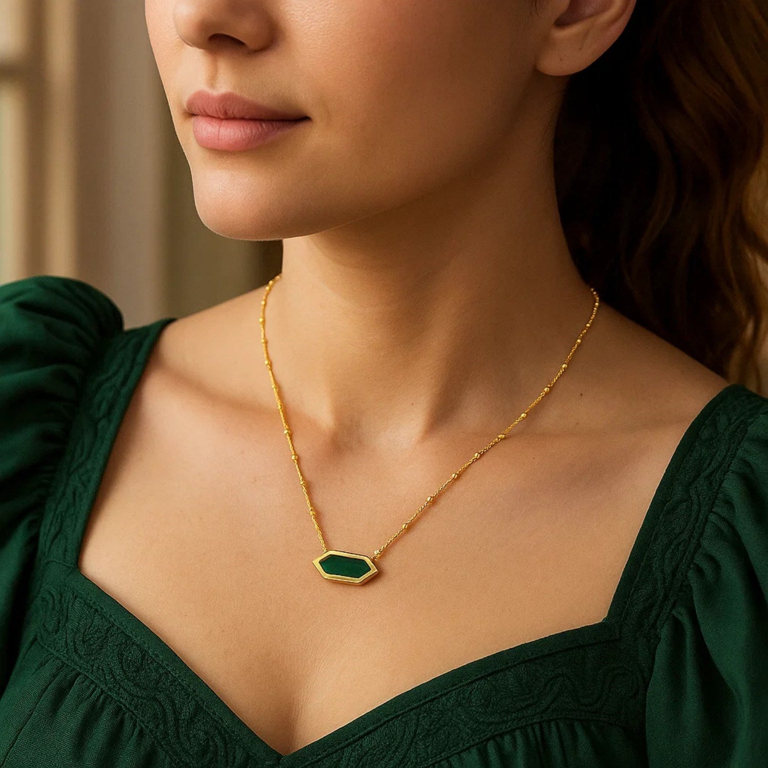 14K Yellow Gold Hexagon Malachite Pendant Necklace for Women | Yene Store 