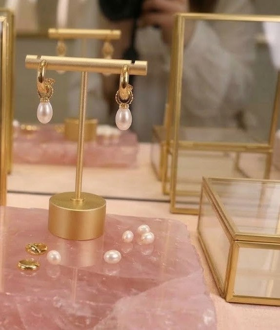 Holly Pearl Drop Earrings