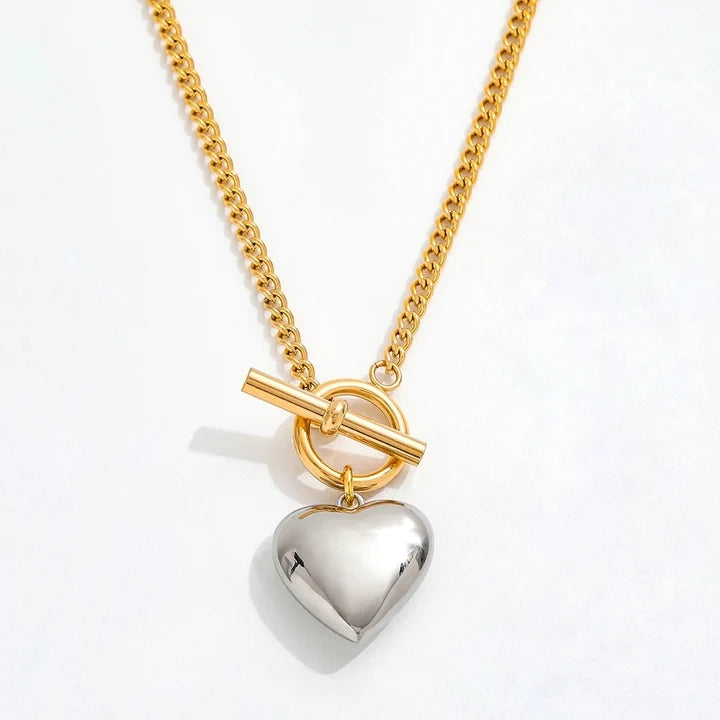 Nova Heart Toggle Necklac